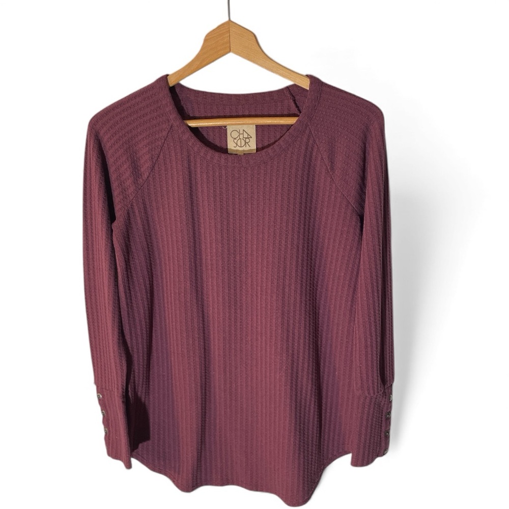 G8 - waffle shirt medium- womens cute purple sweater size M